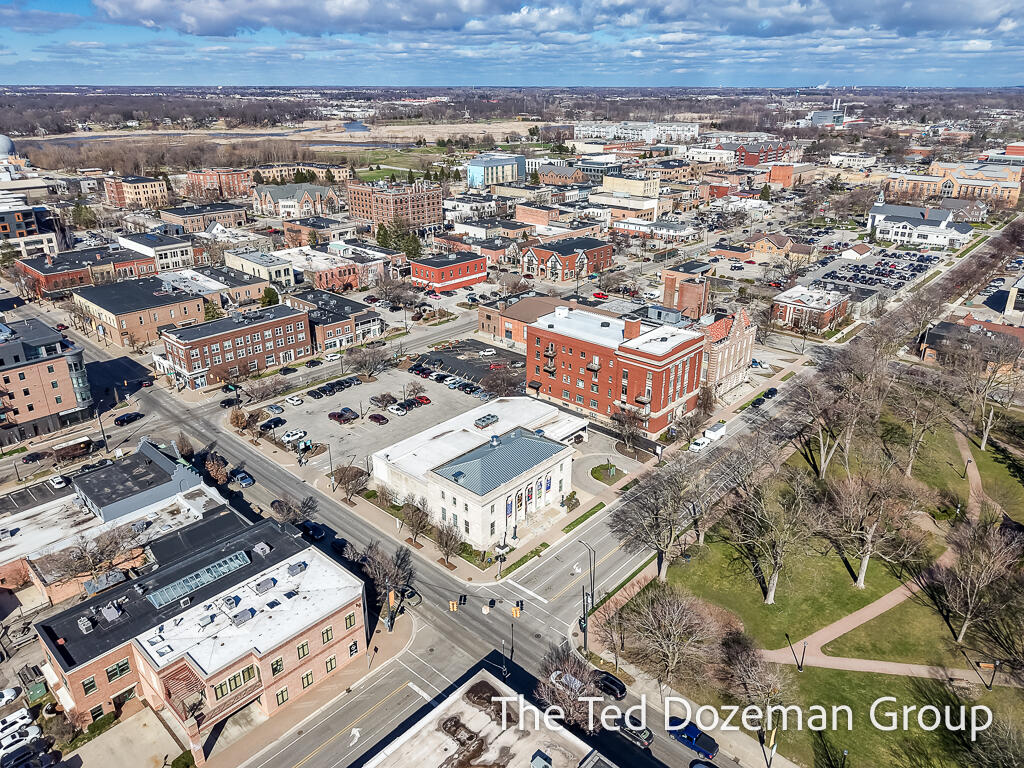 17 W 10th Street UNIT&nbsp;450, Holland, MI, 49423-3182