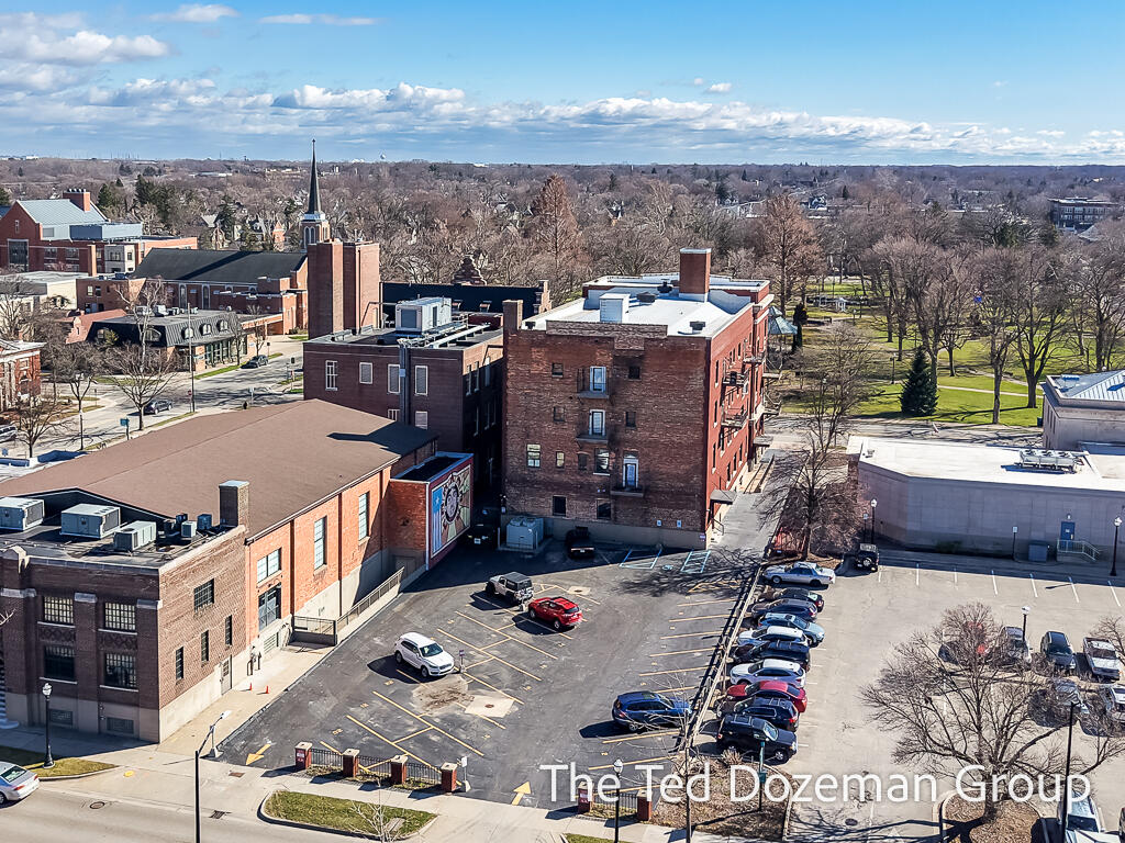 17 W 10th Street UNIT&nbsp;450, Holland, MI, 49423-3182