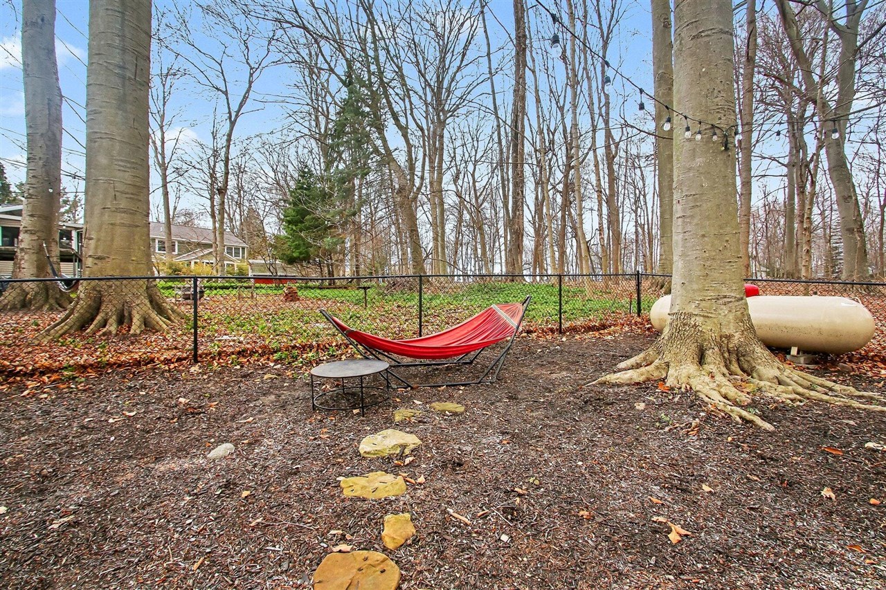 7149 Maple Avenue, South Haven, MI, 49090