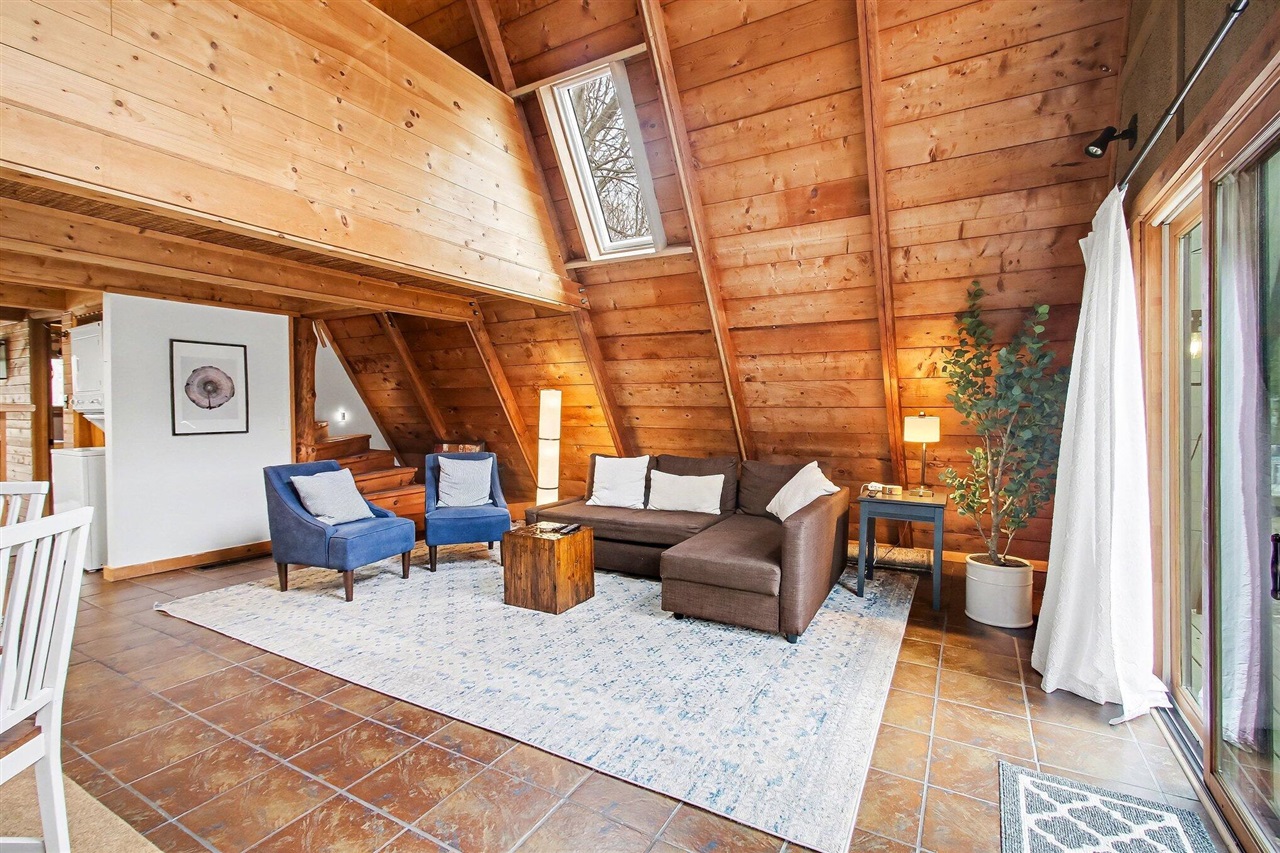 7149 Maple Avenue, South Haven, MI, 49090