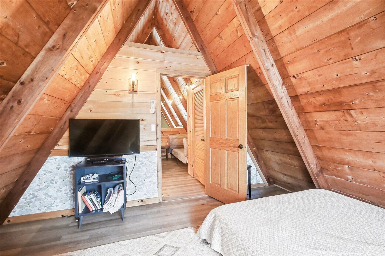 7149 Maple Avenue, South Haven, MI, 49090