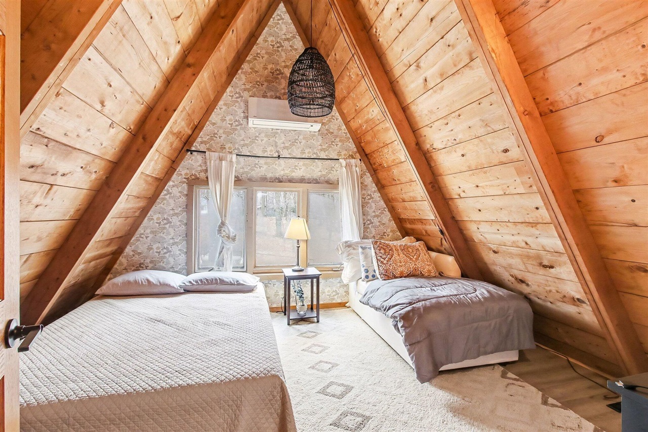 7149 Maple Avenue, South Haven, MI, 49090