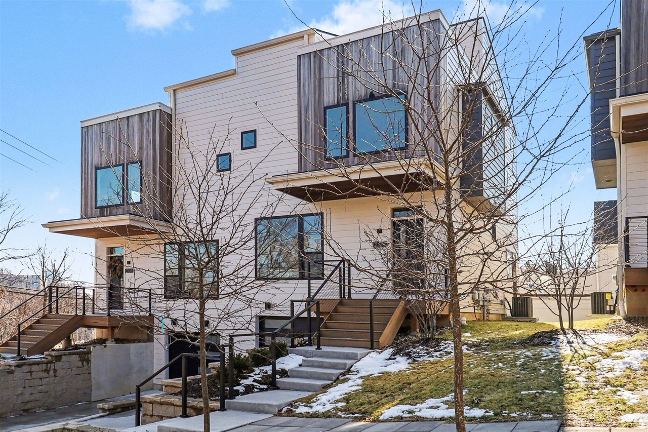 207 Sunset Road, Ann Arbor, MI, 48103