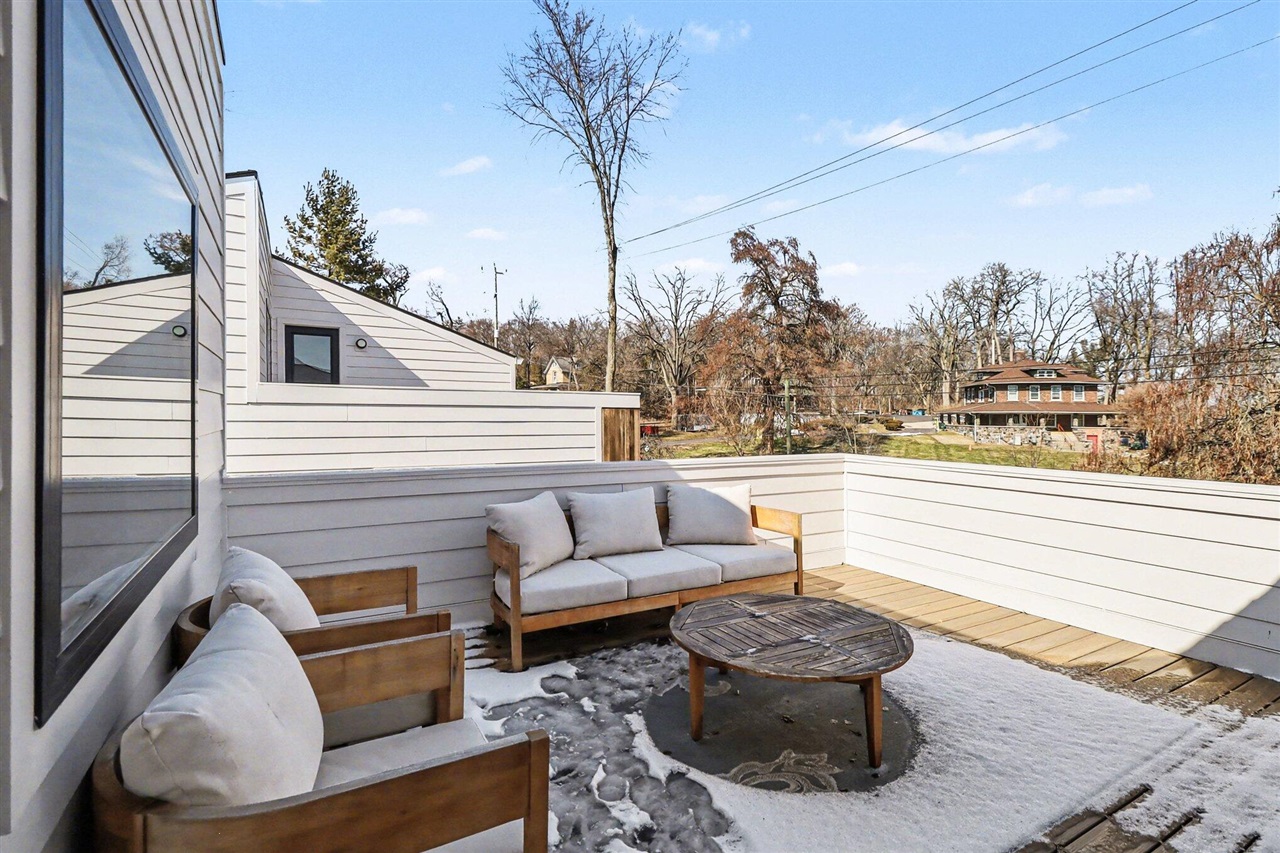 207 Sunset Road, Ann Arbor, MI, 48103