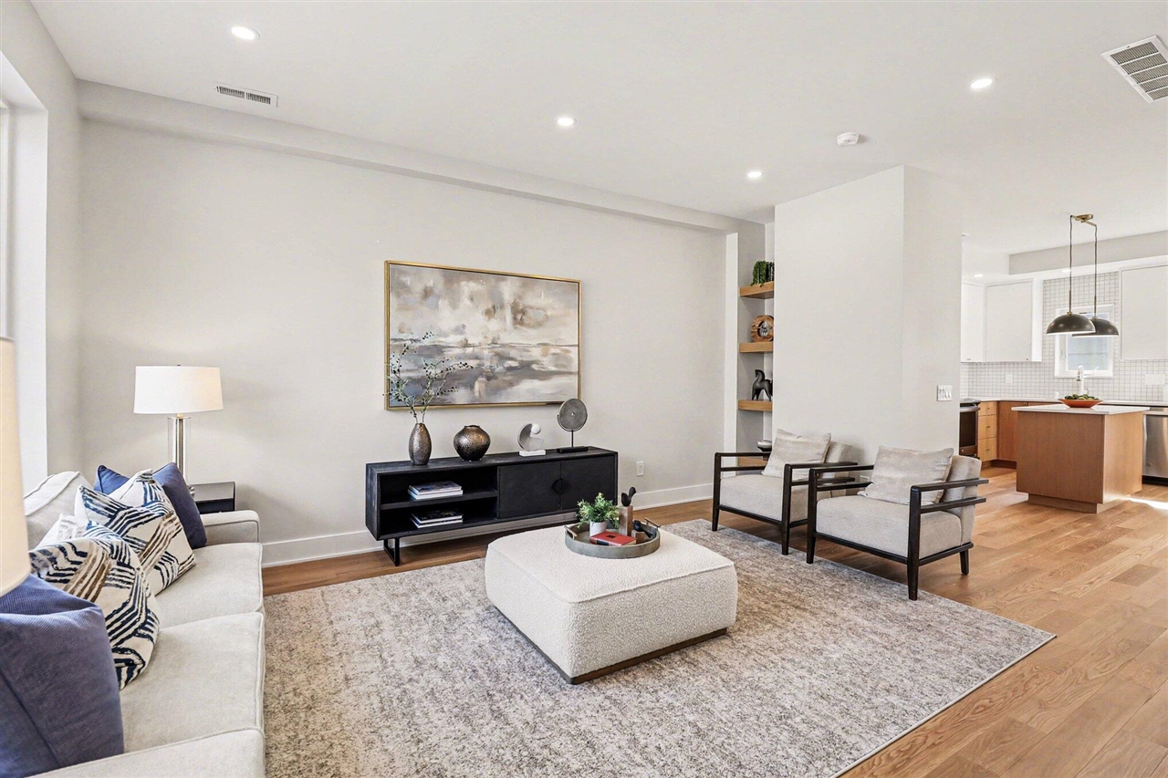 207 Sunset Road, Ann Arbor, MI, 48103