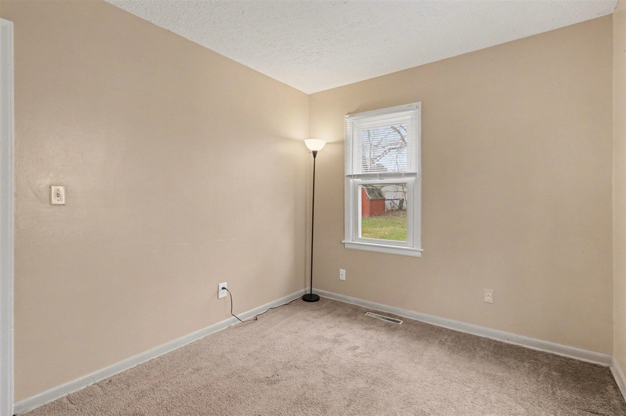 91 N Cedar Avenue, Battle Creek, MI, 49037-1448