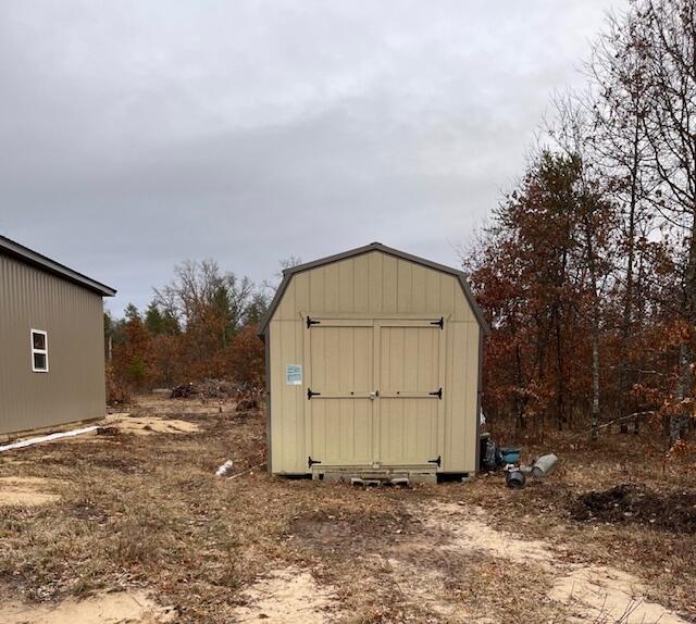 2319 E 38th Street, Idlewild, MI, 49642-8612