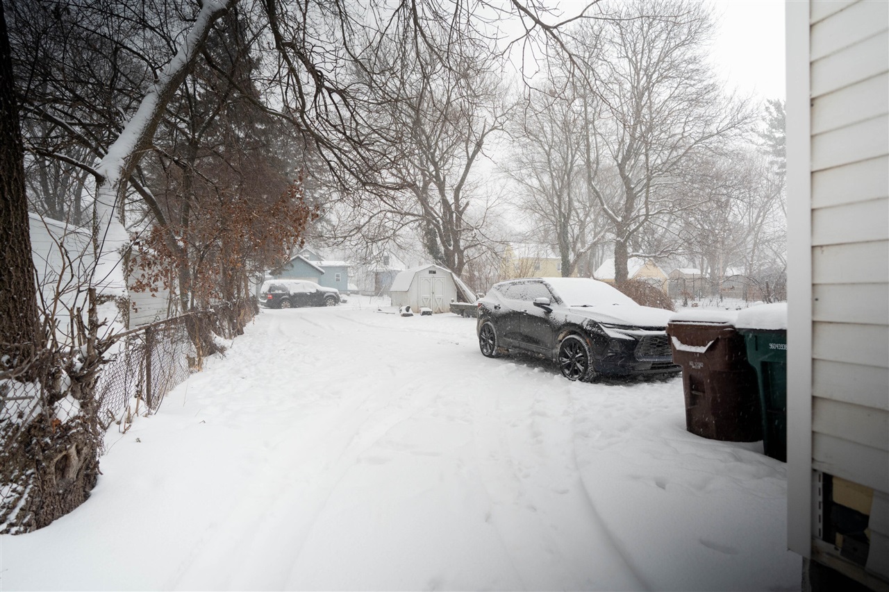 1712 New York Avenue, Lansing, MI, 48906-4544