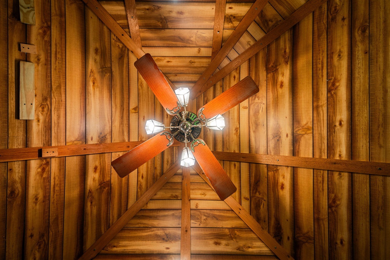 1401 Greenwood Avenue, Jackson, MI, 49203-4070