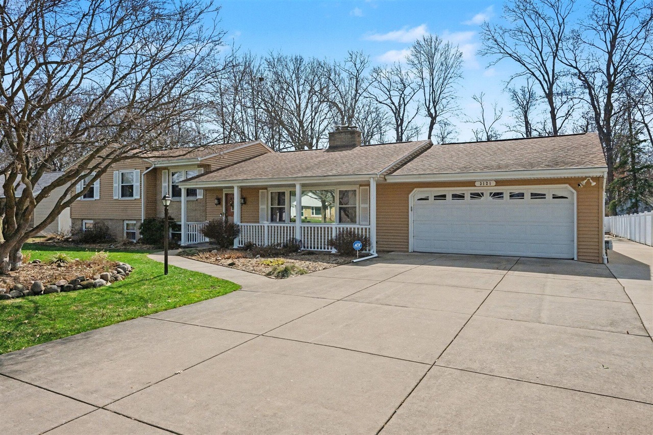 3121 Fleetwood Drive, Portage, MI, 49024-5606