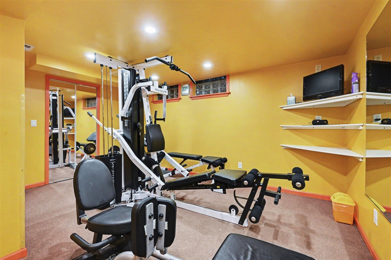 3121 Fleetwood Drive, Portage, MI, 49024-5606