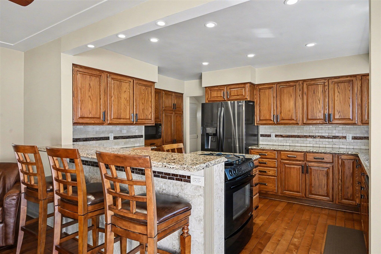 3121 Fleetwood Drive, Portage, MI, 49024-5606