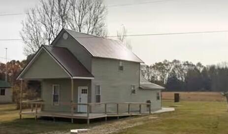 1673 E Parkdale Avenue, Manistee, MI, 49660-9321