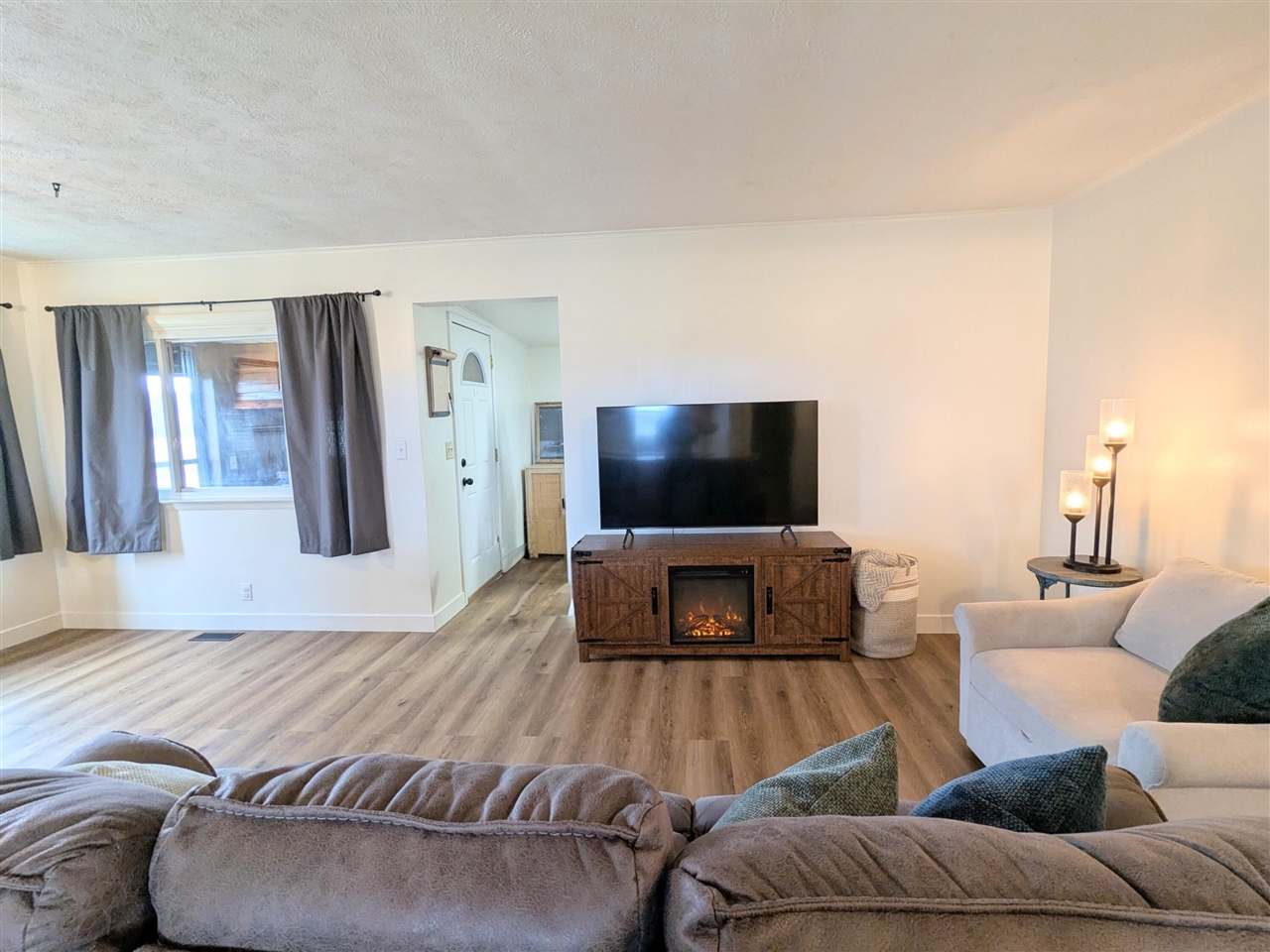 9800 Boyer Road, Charlotte, MI, 48813