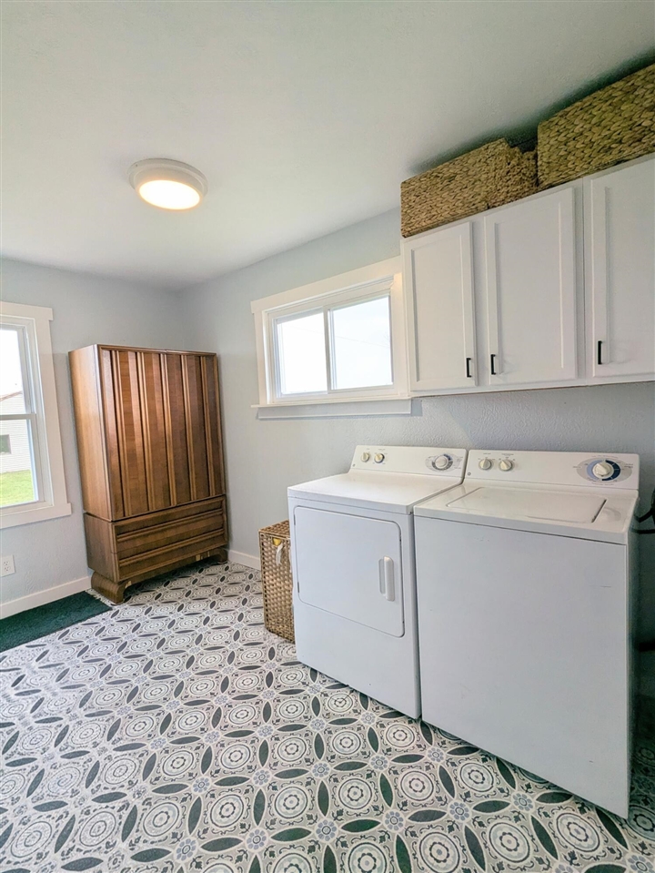 9800 Boyer Road, Charlotte, MI, 48813