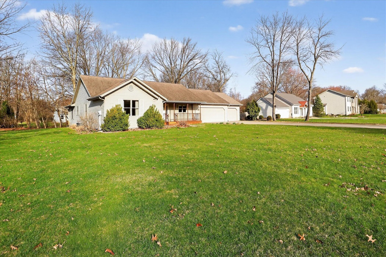 69756 Knottingham Lane, Edwardsburg, MI, 49112-8454