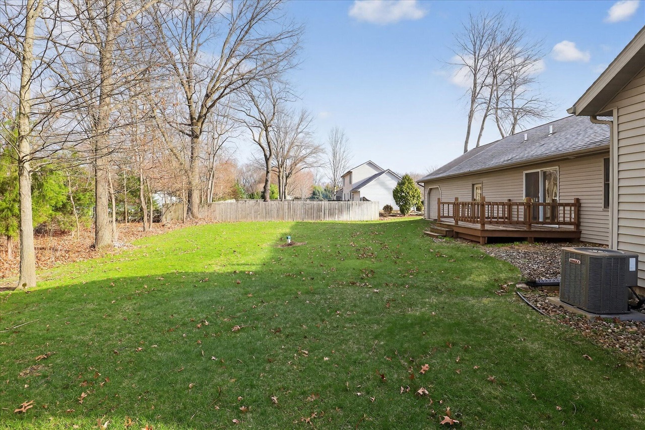 69756 Knottingham Lane, Edwardsburg, MI, 49112-8454