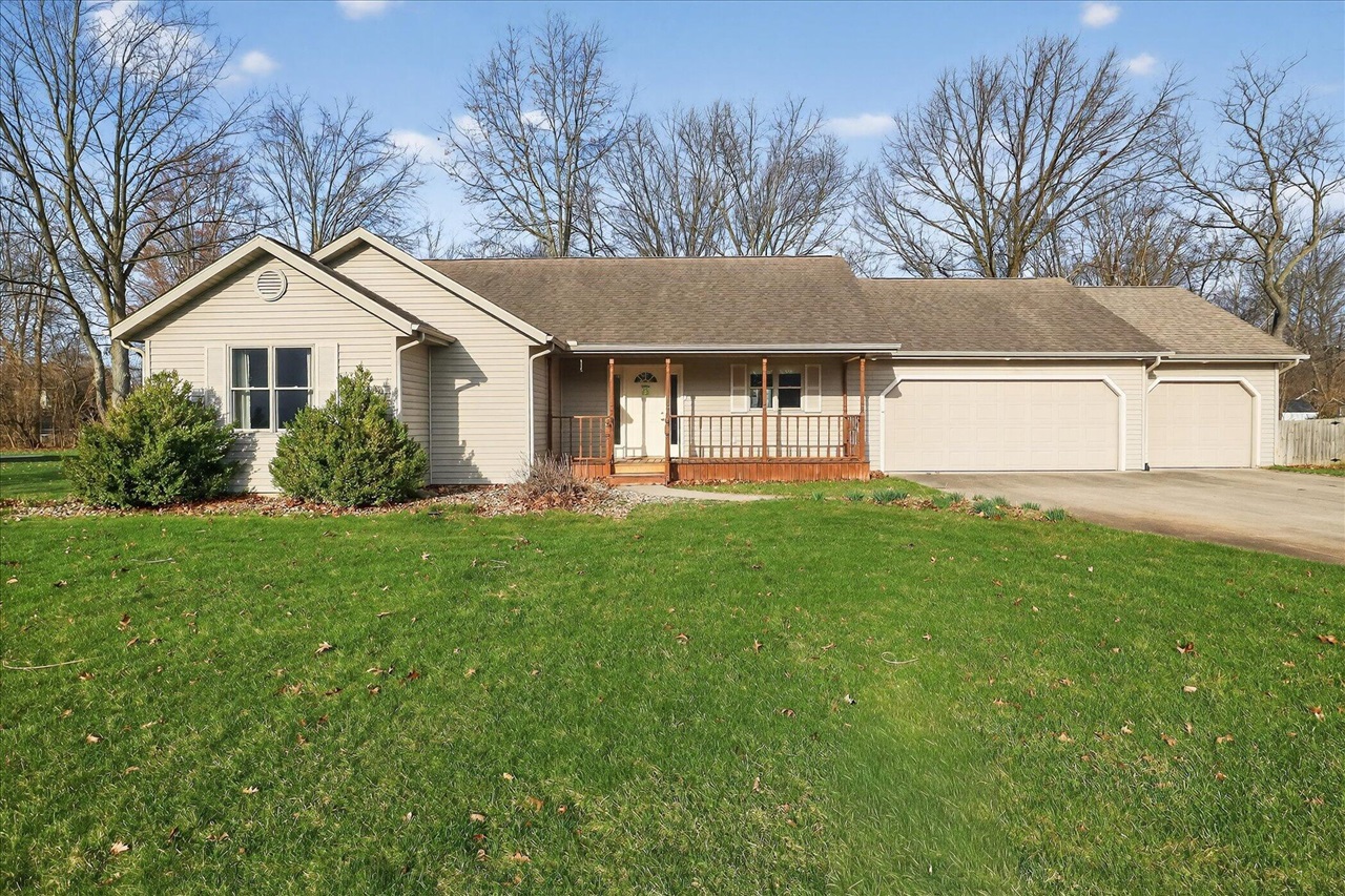 69756 Knottingham Lane, Edwardsburg, MI, 49112-8454