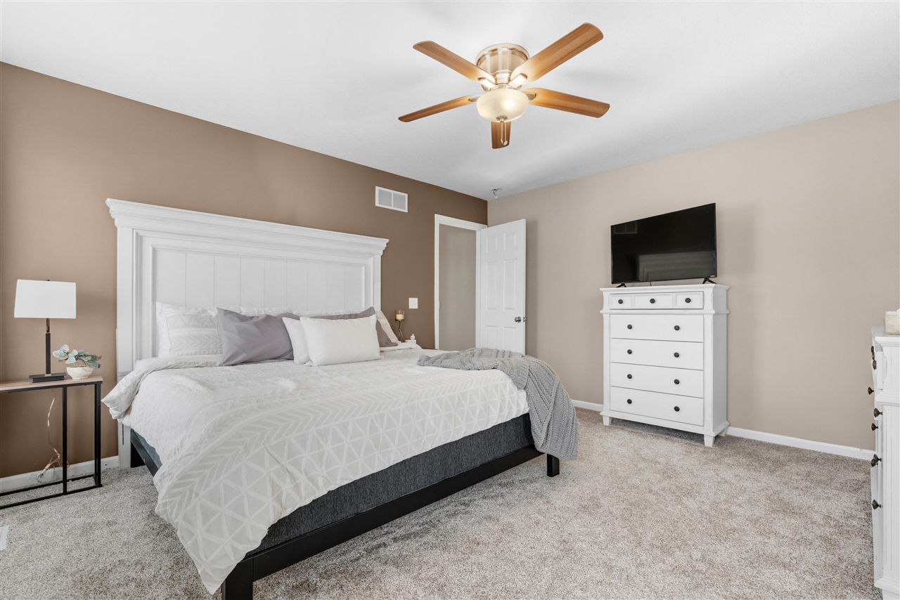 11732 Prairie Edge Street, Schoolcraft, MI, 49087-8817