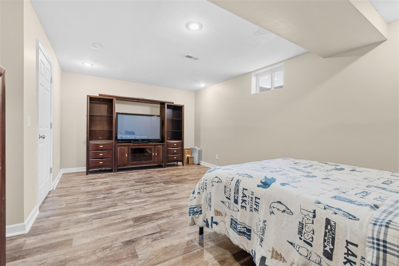 11732 Prairie Edge Street, Schoolcraft, MI, 49087-8817