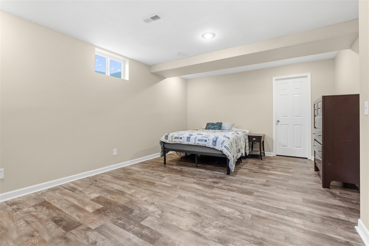 11732 Prairie Edge Street, Schoolcraft, MI, 49087-8817