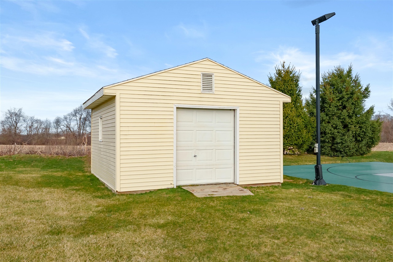 11732 Prairie Edge Street, Schoolcraft, MI, 49087-8817