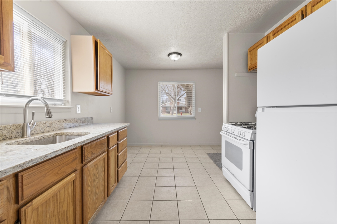 6469 Troy Street, Taylor, MI, 48180-1636