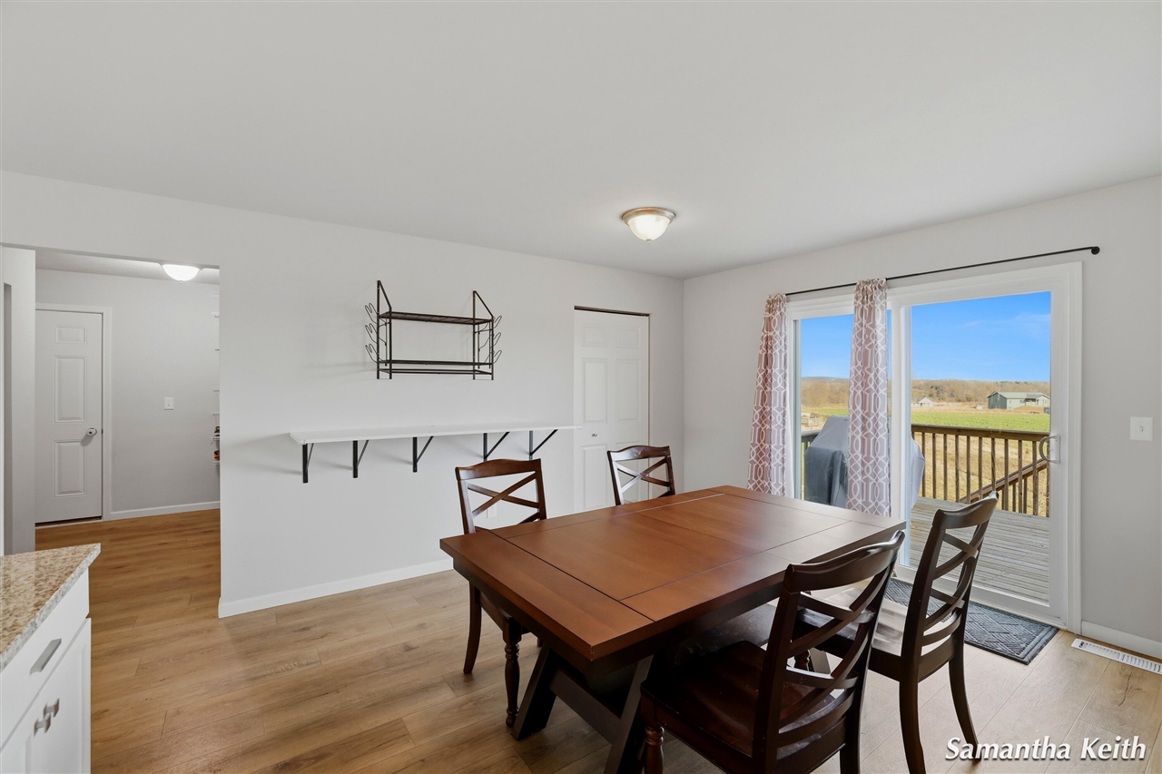 931 View Pointe Drive, Middleville, MI, 49333-9370