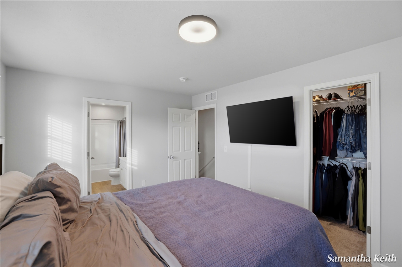 931 View Pointe Drive, Middleville, MI, 49333-9370