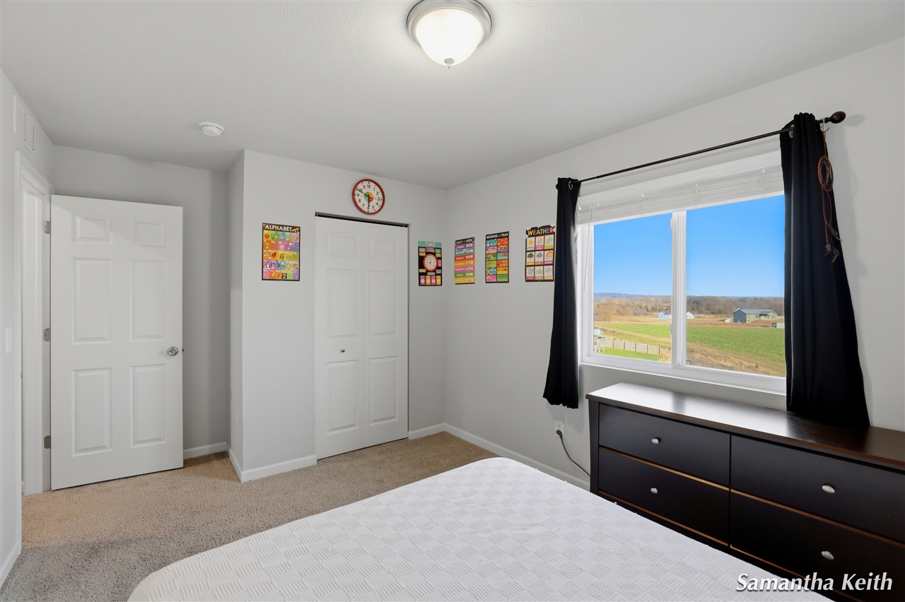 931 View Pointe Drive, Middleville, MI, 49333-9370