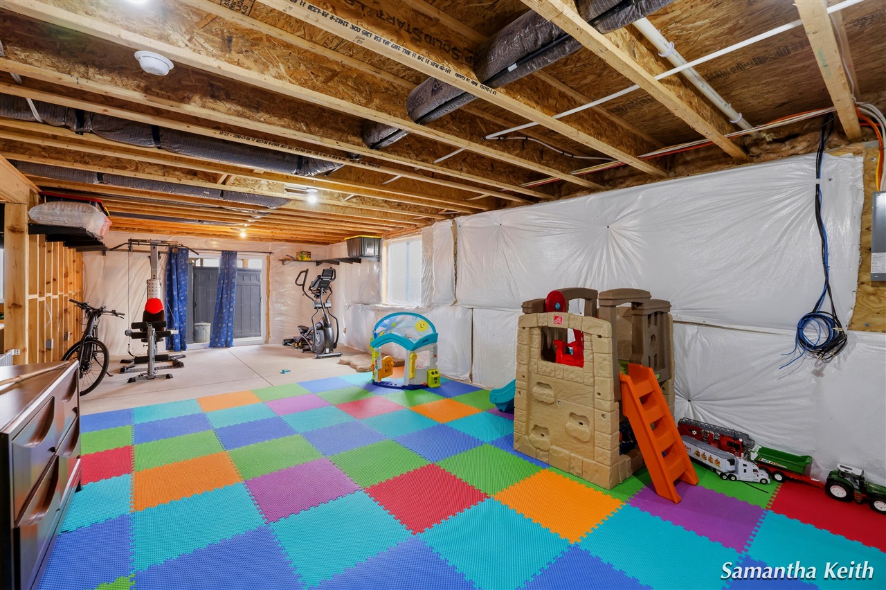 931 View Pointe Drive, Middleville, MI, 49333-9370