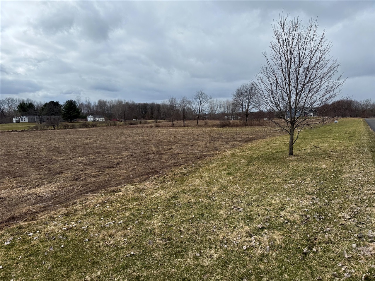 608 E The Lane, Grant, MI, 49327