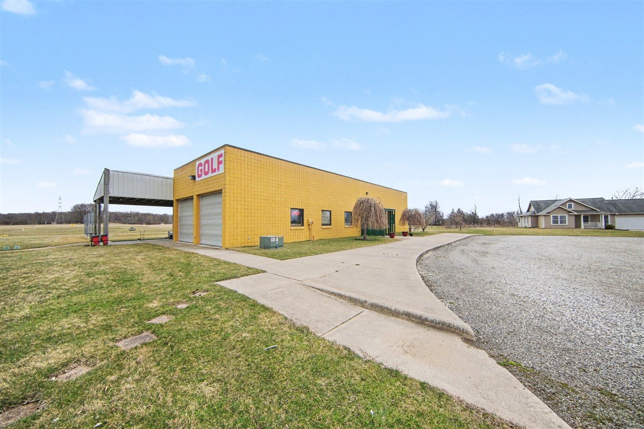 2735 S Zeeb Road, Ann Arbor, MI, 48103