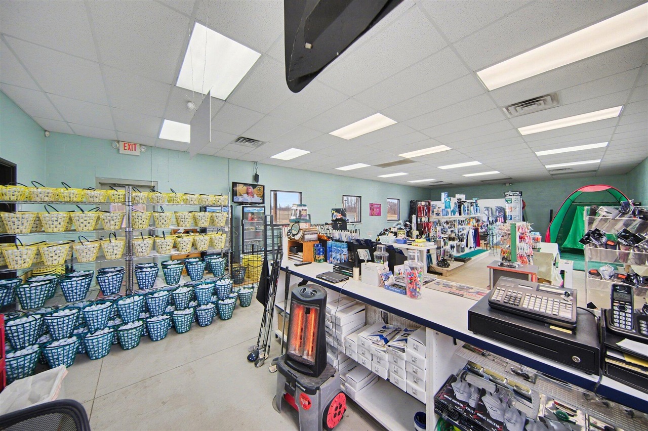 2735 S Zeeb Road, Ann Arbor, MI, 48103