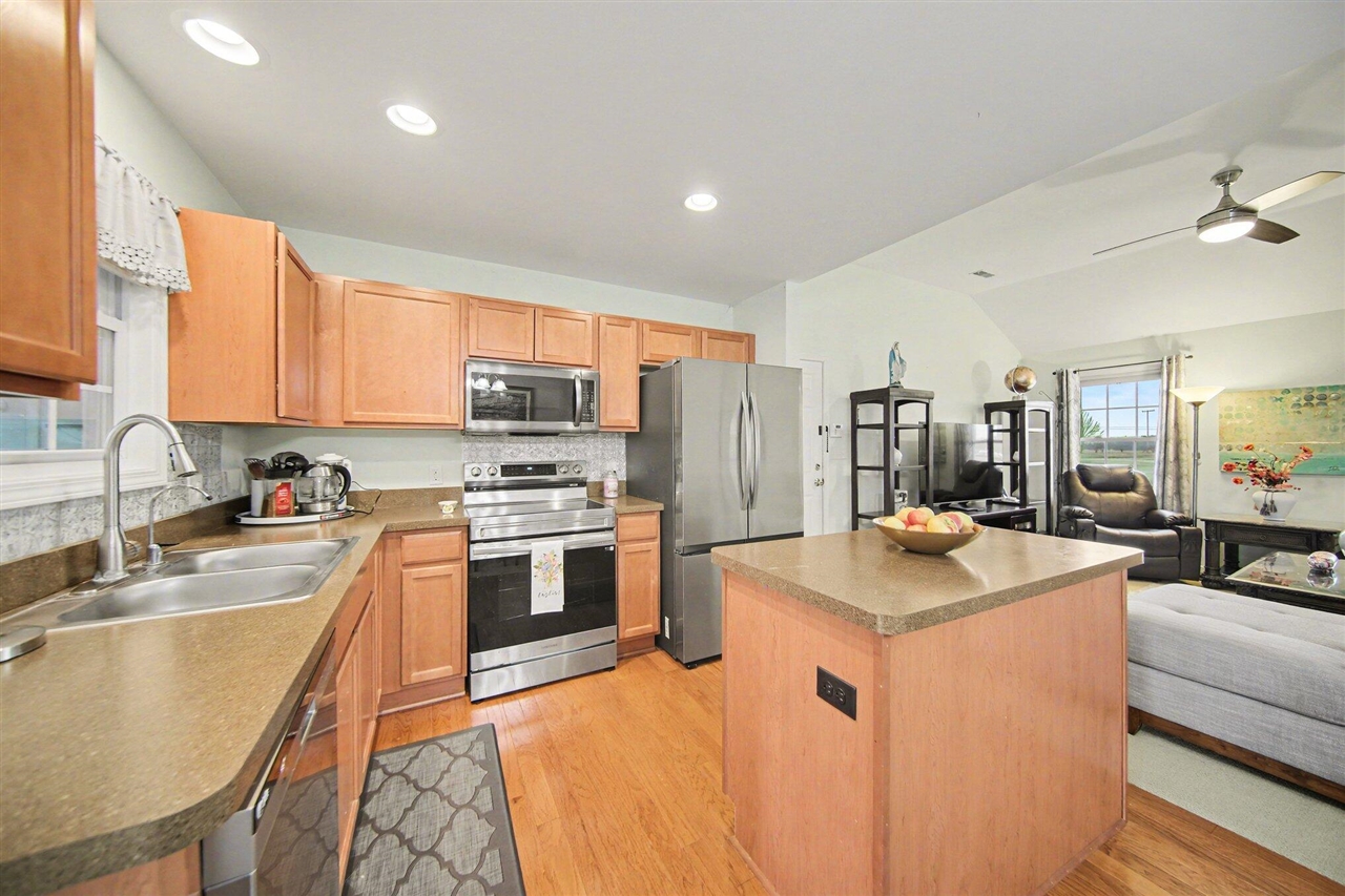 2735 S Zeeb Road, Ann Arbor, MI, 48103