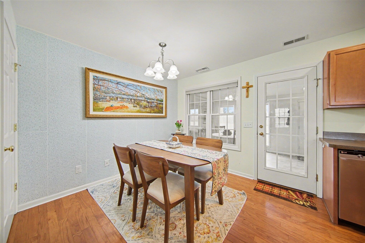 2735 S Zeeb Road, Ann Arbor, MI, 48103