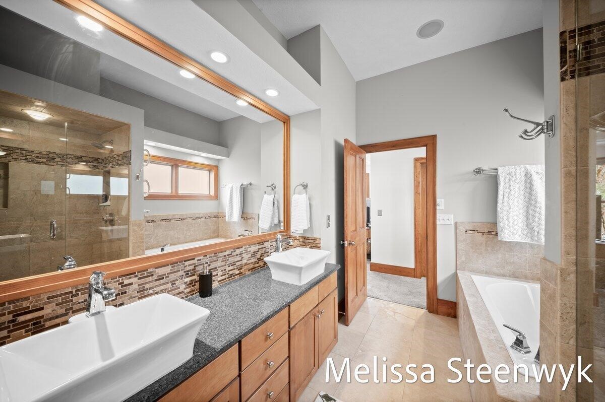 2949 Brookwind Drive, Holland, MI, 49424-1684