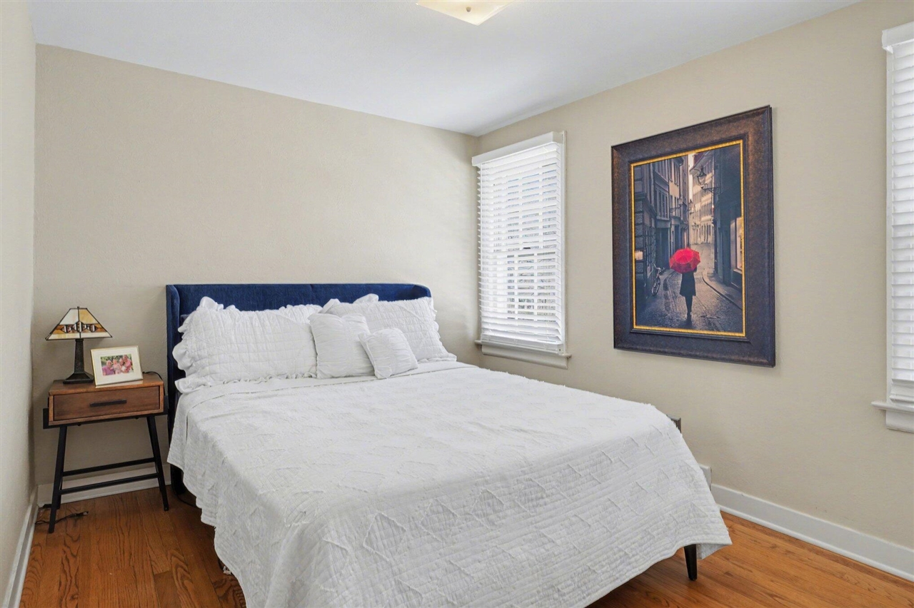 619 Edgemoor Avenue, Kalamazoo, MI, 49008-2403