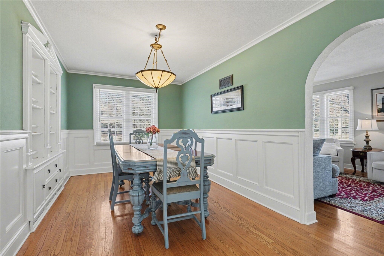 619 Edgemoor Avenue, Kalamazoo, MI, 49008-2403