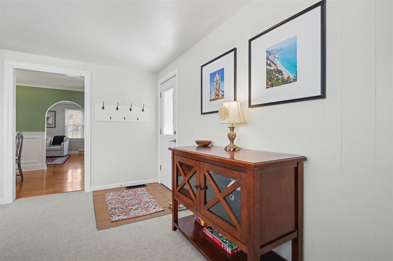 619 Edgemoor Avenue, Kalamazoo, MI, 49008-2403