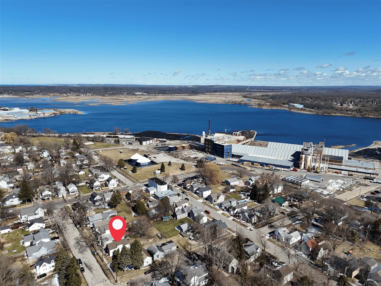 2nd image of 519 Davis St, Manistee, MI 49660 | MLS# 70521329
