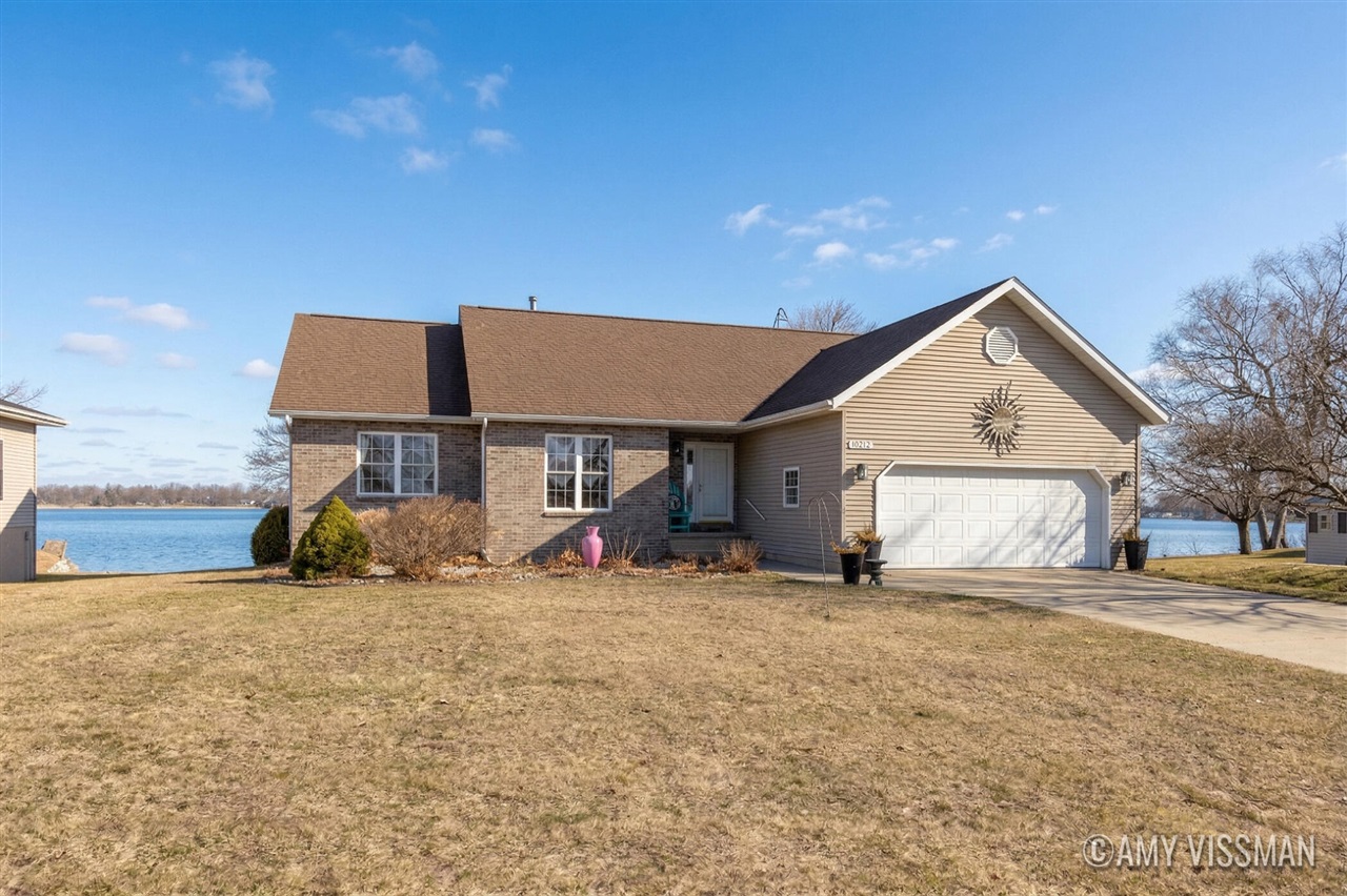 10210 Collard Drive, Lakeview, MI, 48850-9143