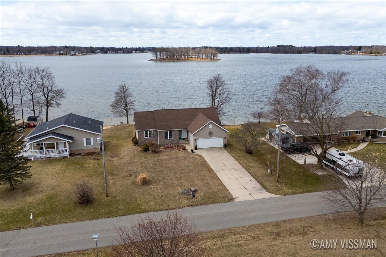 10210 Collard Drive, Lakeview, MI, 48850-9143