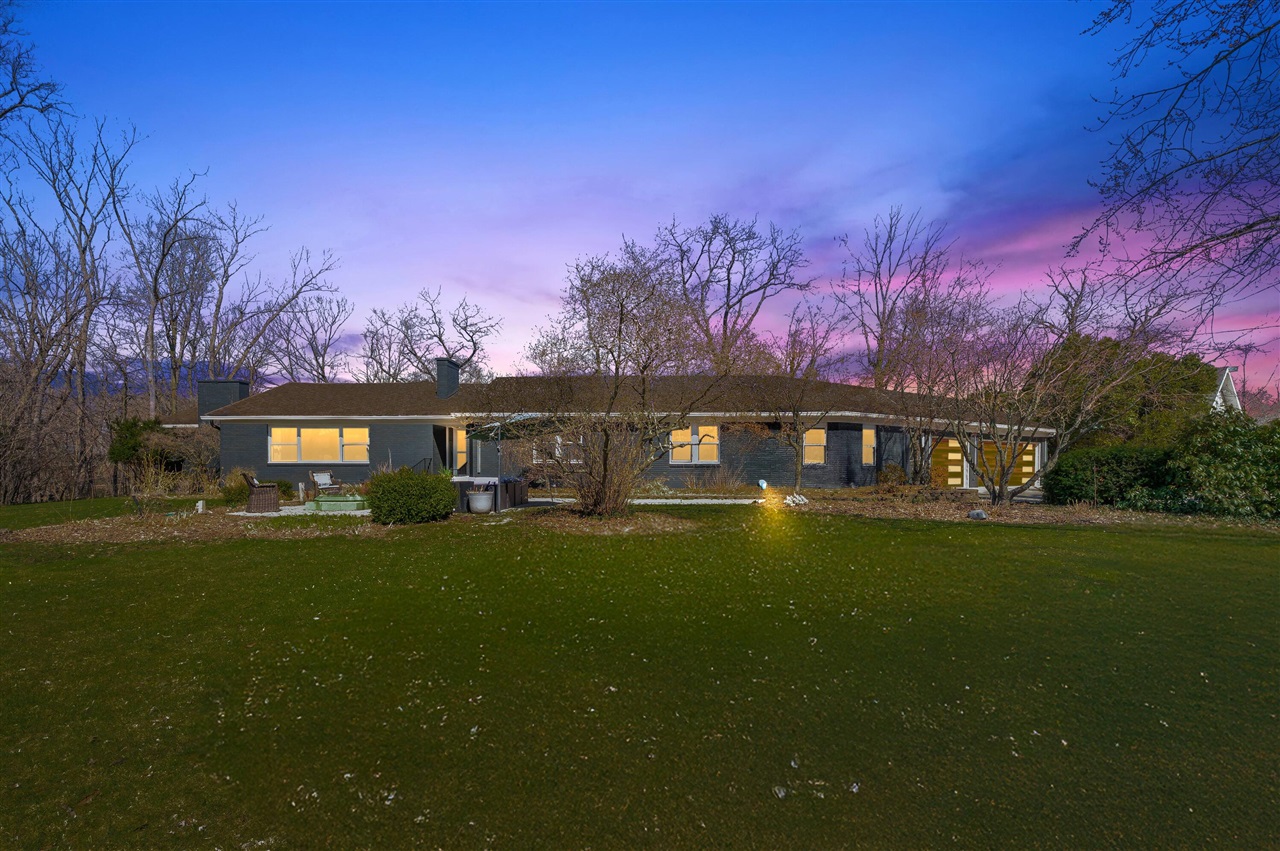 711 Kingsley Avenue, Saint Joseph, MI, 49085