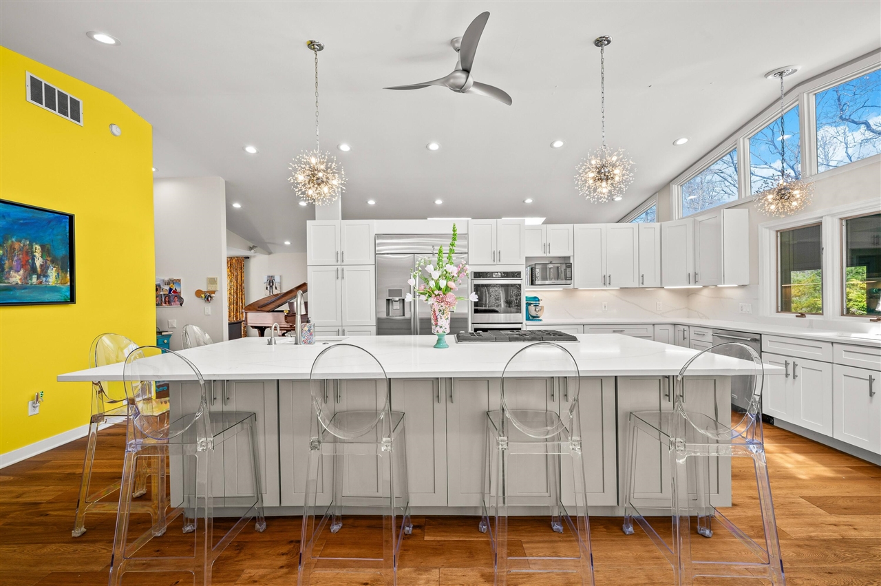 711 Kingsley Avenue, Saint Joseph, MI, 49085