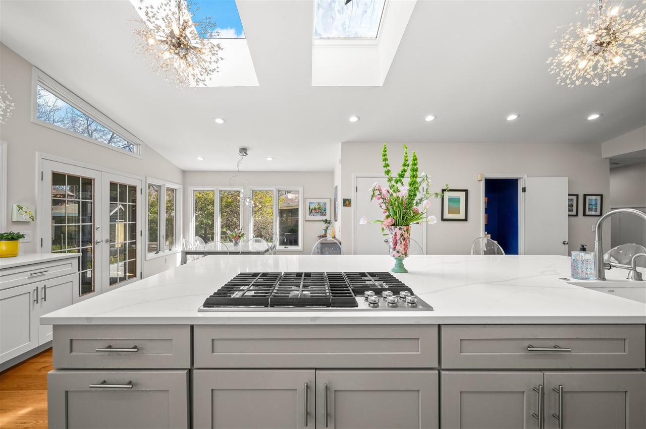 711 Kingsley Avenue, Saint Joseph, MI, 49085