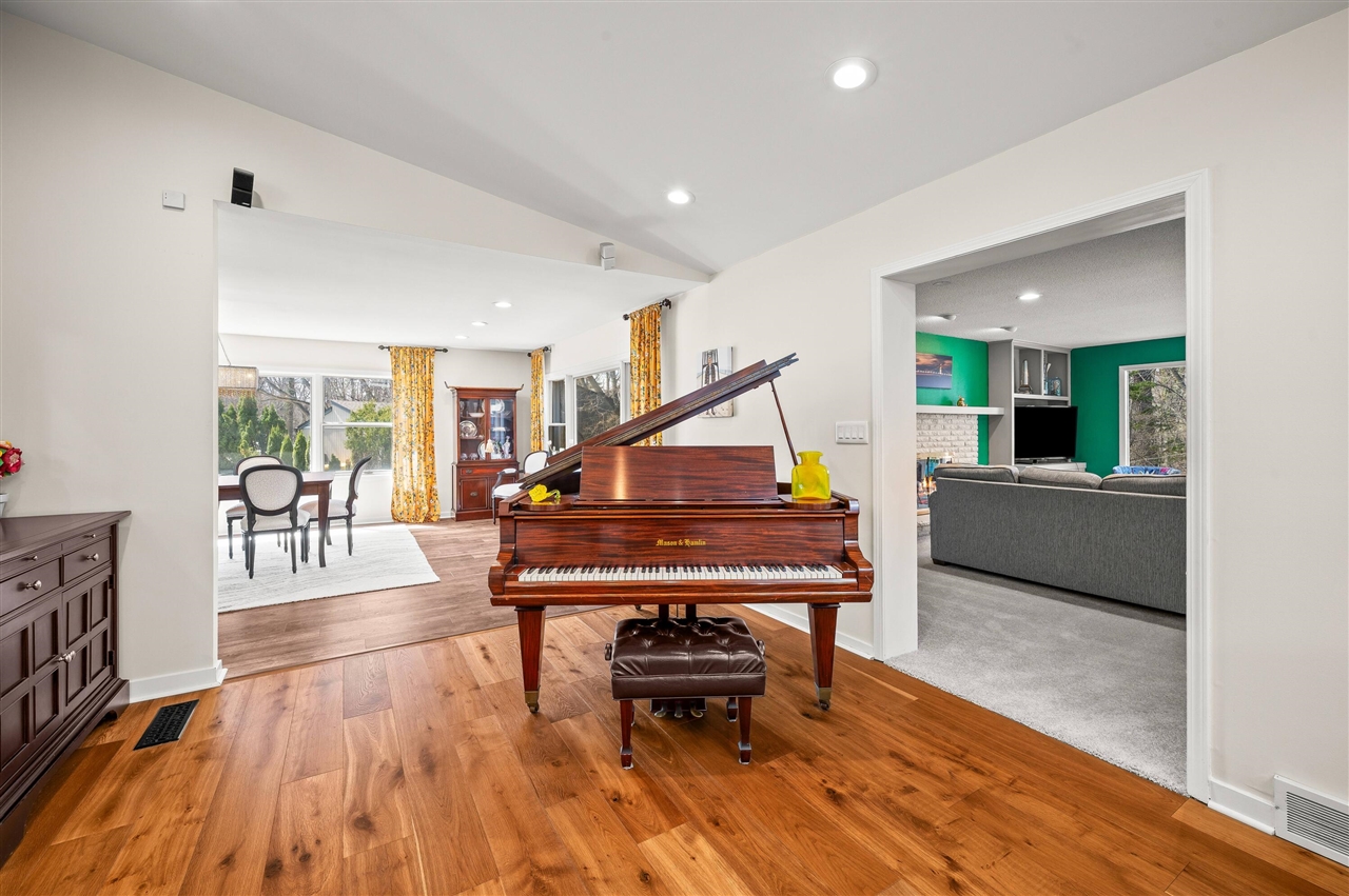 711 Kingsley Avenue, Saint Joseph, MI, 49085