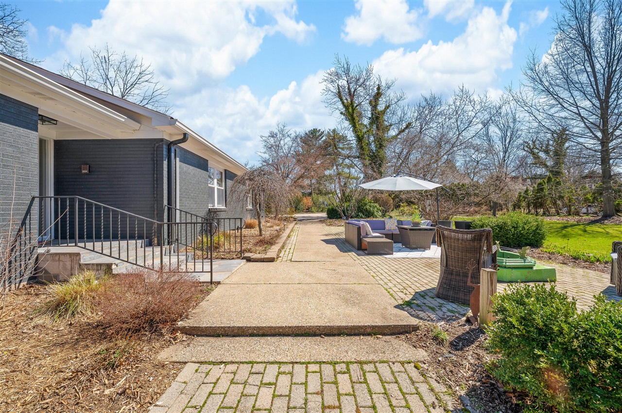 711 Kingsley Avenue, Saint Joseph, MI, 49085