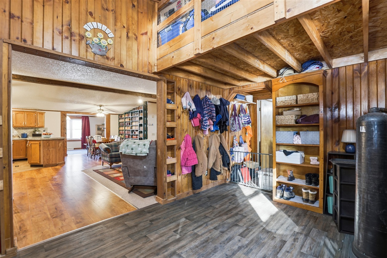 17806 Old Logging Road, Hersey, MI, 49639-9646