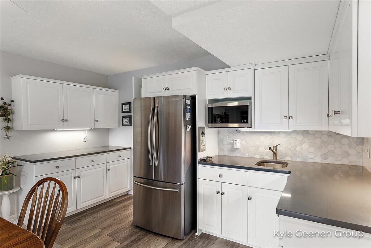 46 Counts Cove Court, Holland, MI, 49424